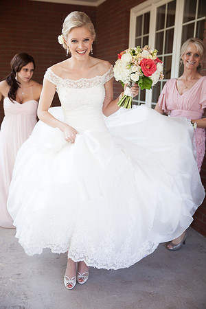 View More: http://meggieburrphotography.pass.us/natesarahdeputter